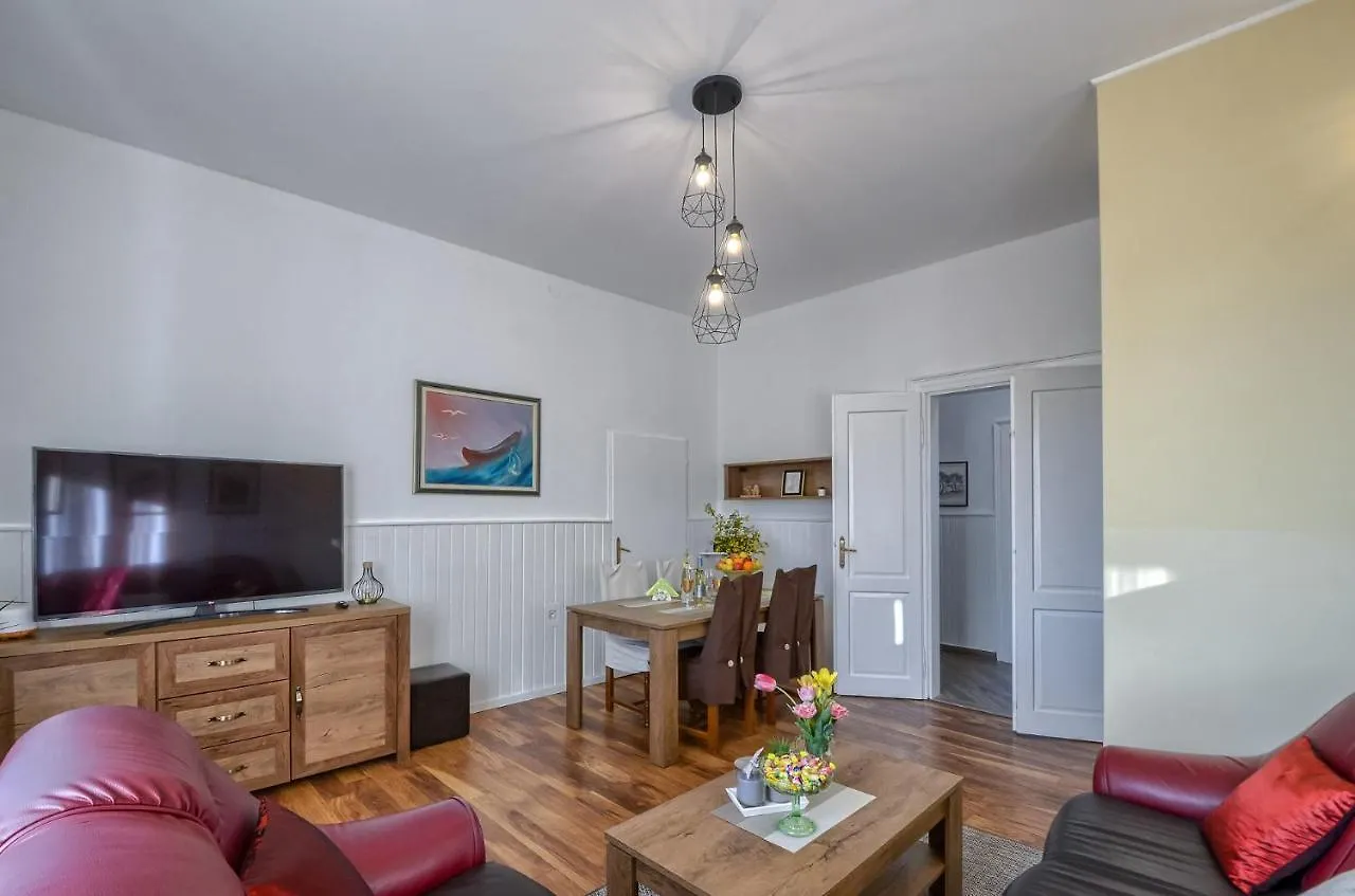 City Apartment Todor Pula
